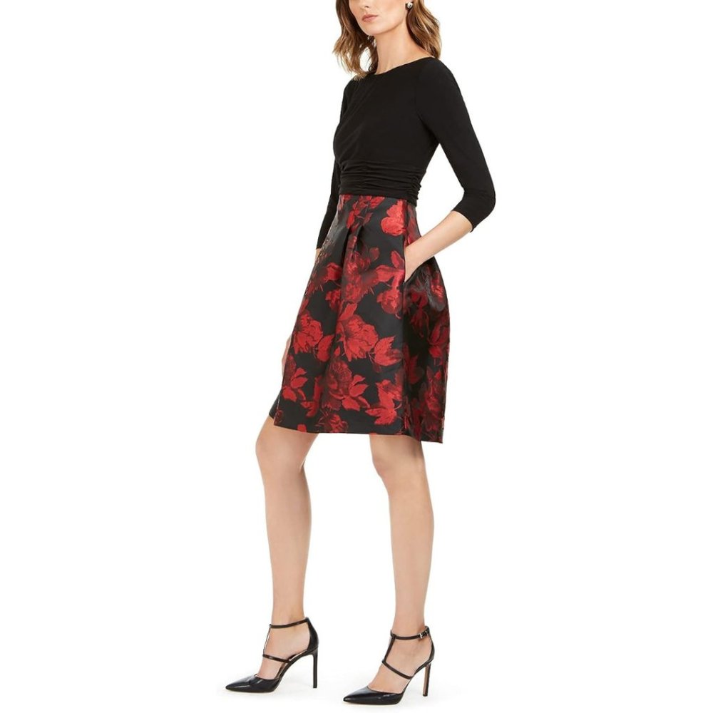 Size 6 Brand New Jessica Howard Floral Dress